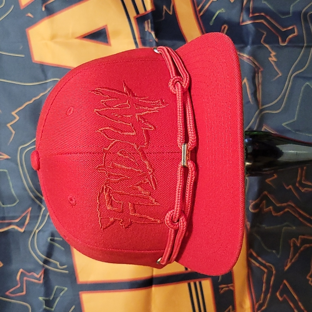 Hilketa Findlay Hats Snapback Red Yupoong Green Underbrim
